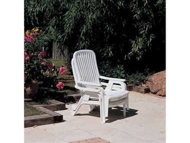 Grosfillex Bahia Resin White Deck Lounge Chair Set GXBAHAILNGSET8