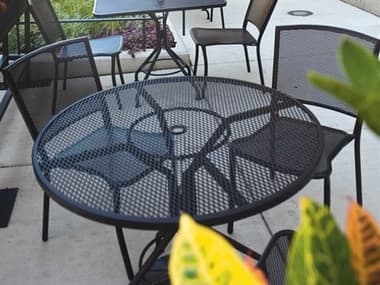 Woodard Albion Wrought Iron Textured Black Dining Set WRTDBOS